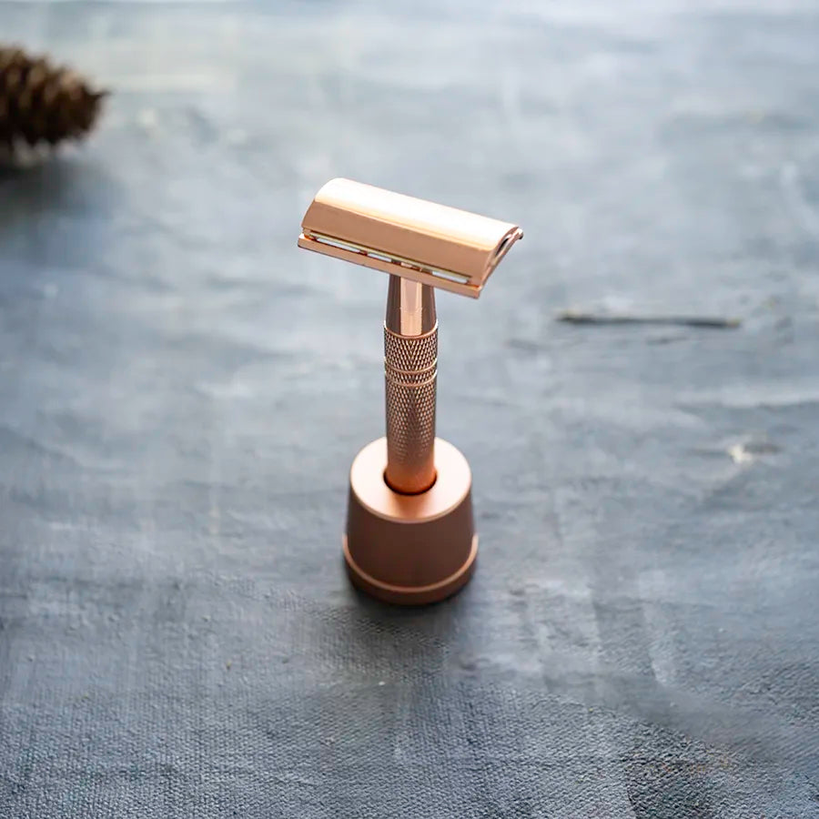 Double Edge Safety Razor - Rose Gold (5 Free Blades)-1