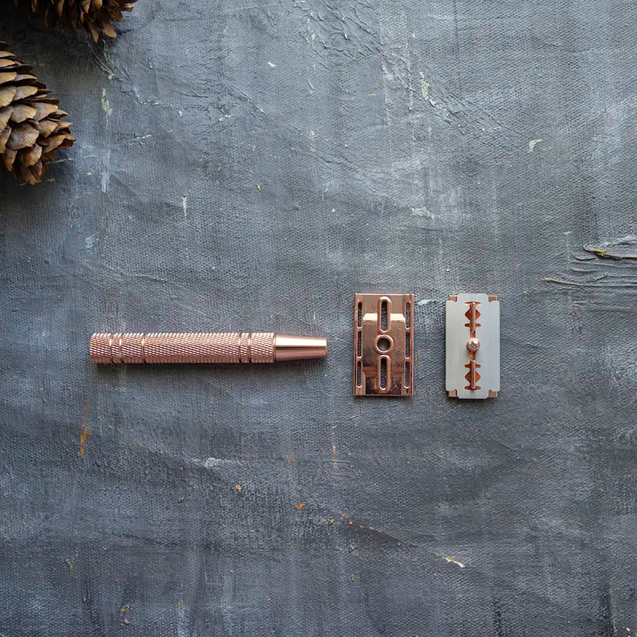 Double Edge Safety Razor - Rose Gold (5 Free Blades)-2