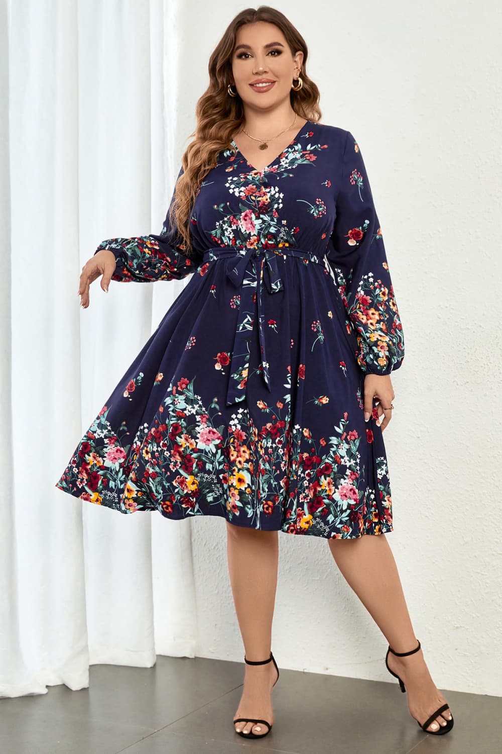 Plus Size Floral Tie Waist Long Sleeve Dress