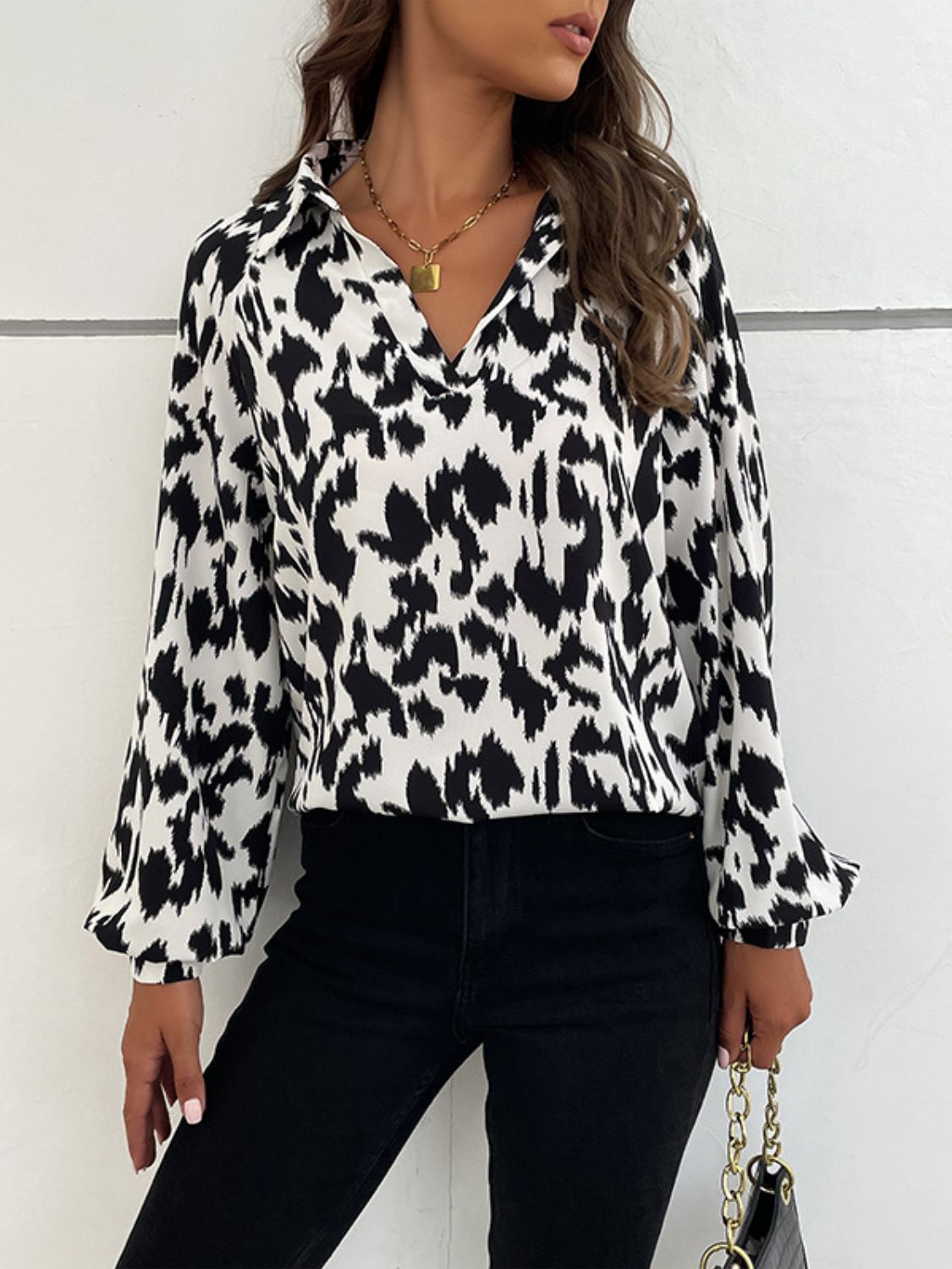 Printed Johnny Collar Lantern Sleeve Top