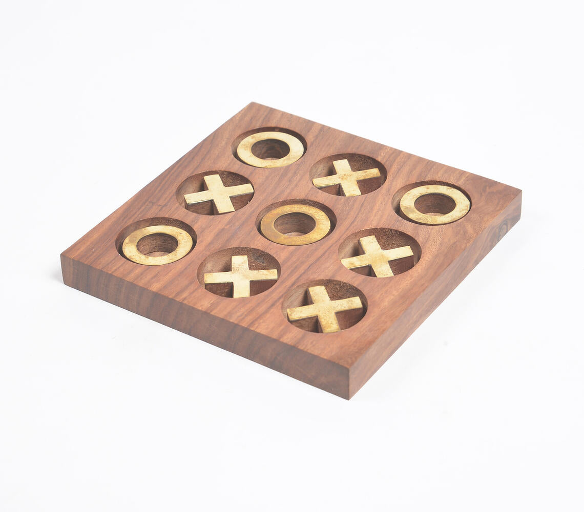 Hand Carved Wooden Tic-Tac-Toe Game Q1-3