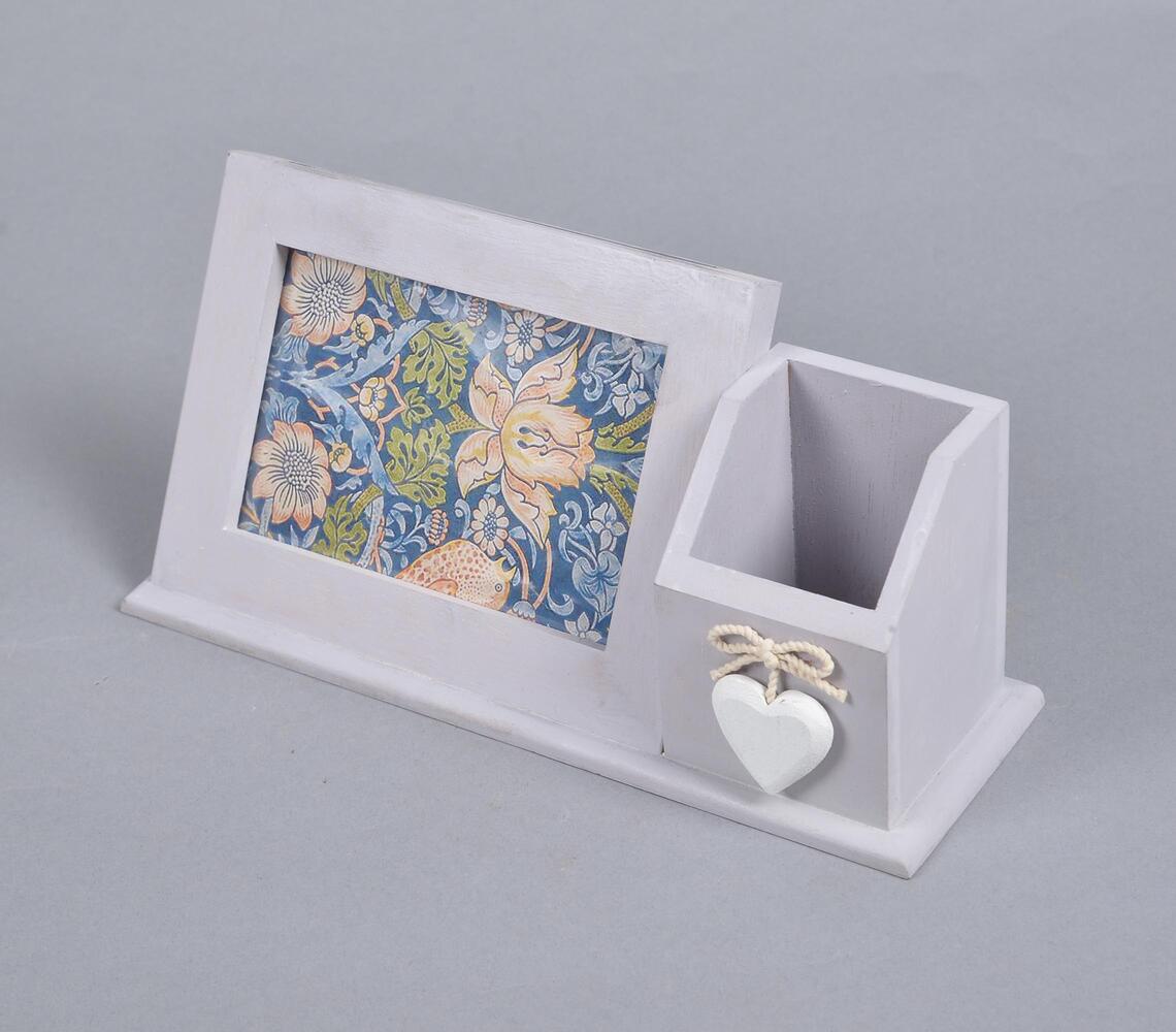 Heart-Charm Wooden Pen &amp; Photo Desk Stand-1