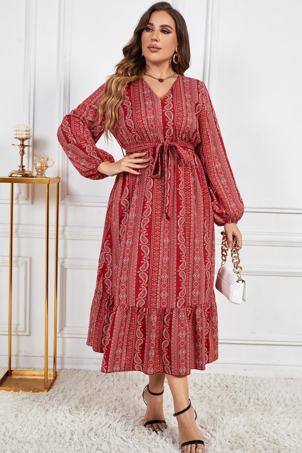 Plus Size Tie Belt V-Neck Balloon Sleeve Midi Dress